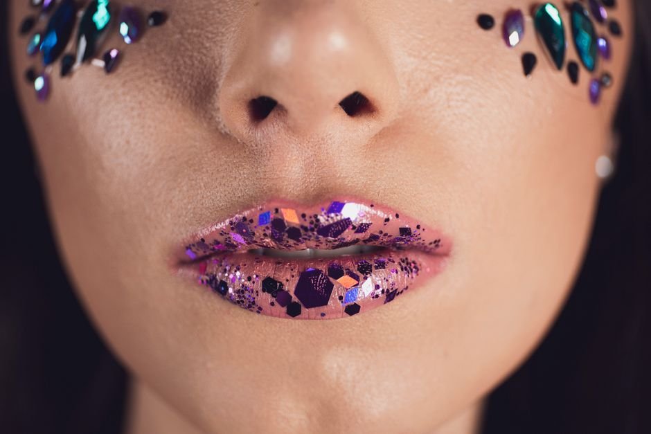 Gloss labial com proteção solar