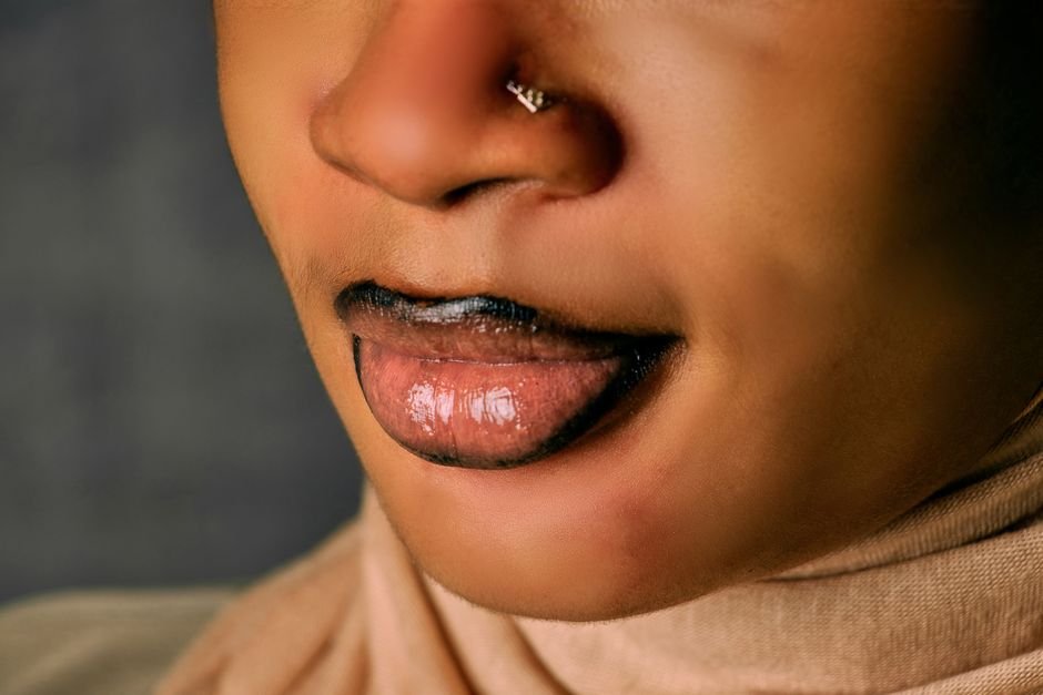 O efeito "glazed lips" (boca de vidro)