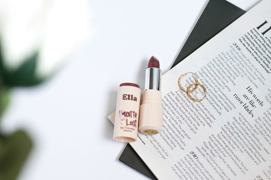 3. Primer labial matificante