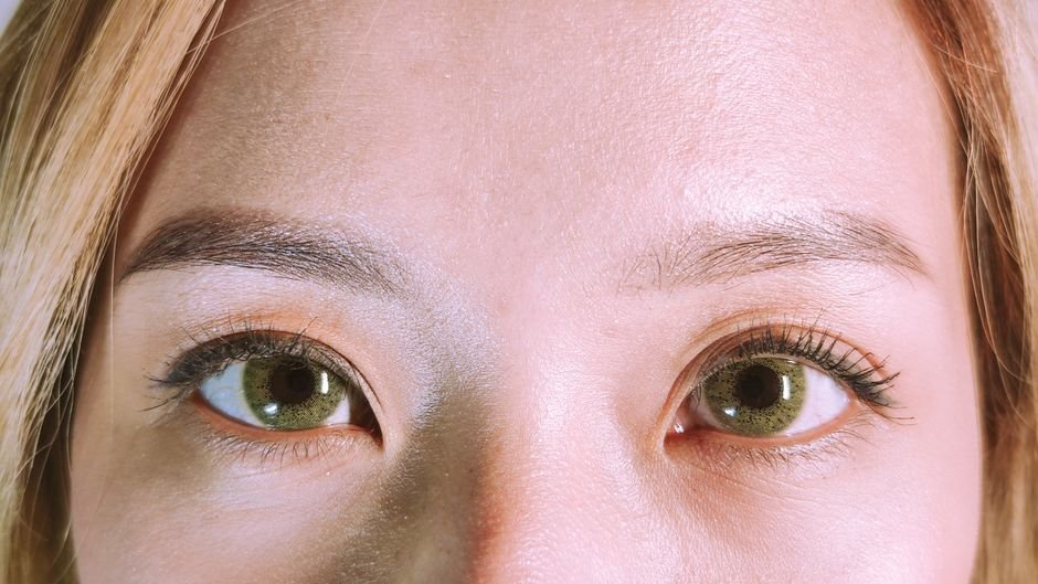 7. Sombras verde-musgo e verde-oliva
