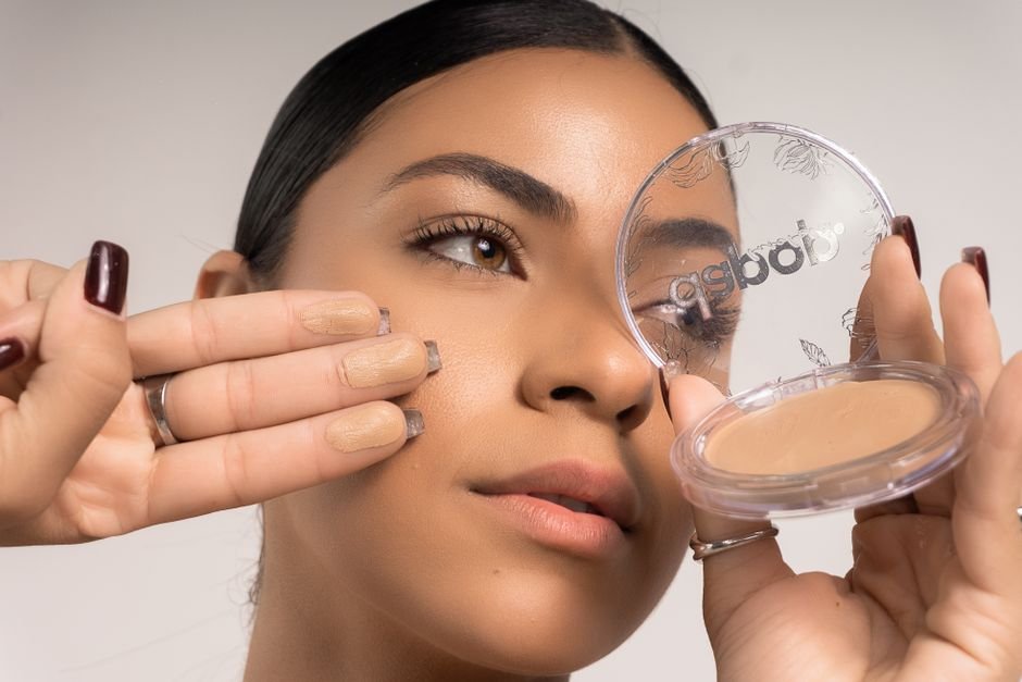 Produto #2: Blush Líquido com Efeito Second Skin